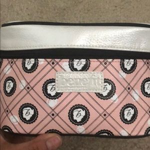 Makeup bag